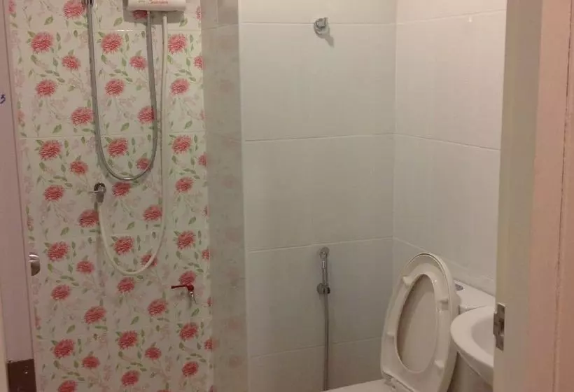 ホテル Paradise Park Apartment Laemchabang