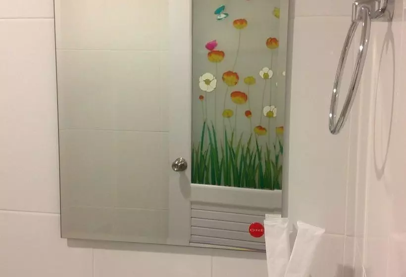 ホテル Paradise Park Apartment Laemchabang