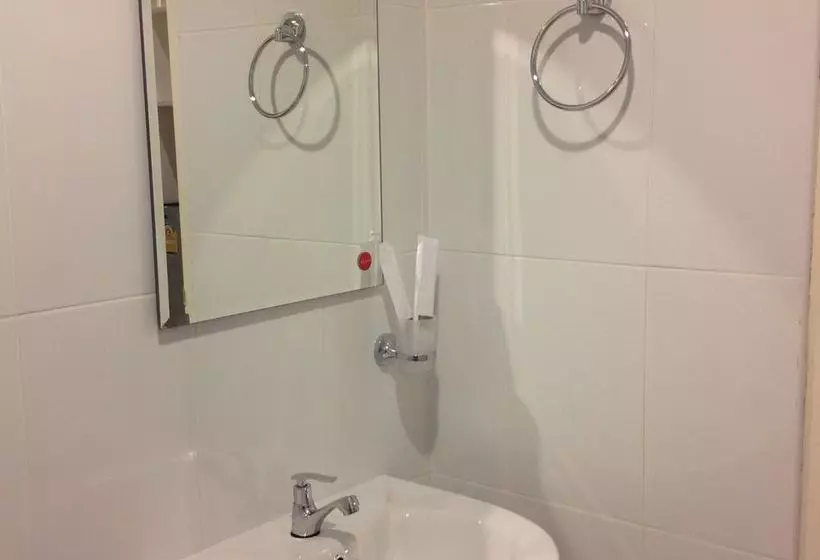 ホテル Paradise Park Apartment Laemchabang