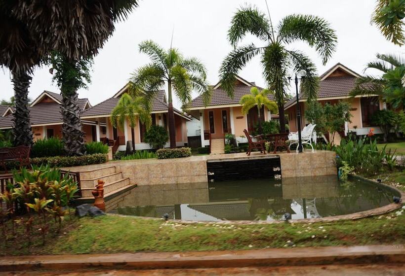 酒店 Porntip Resort