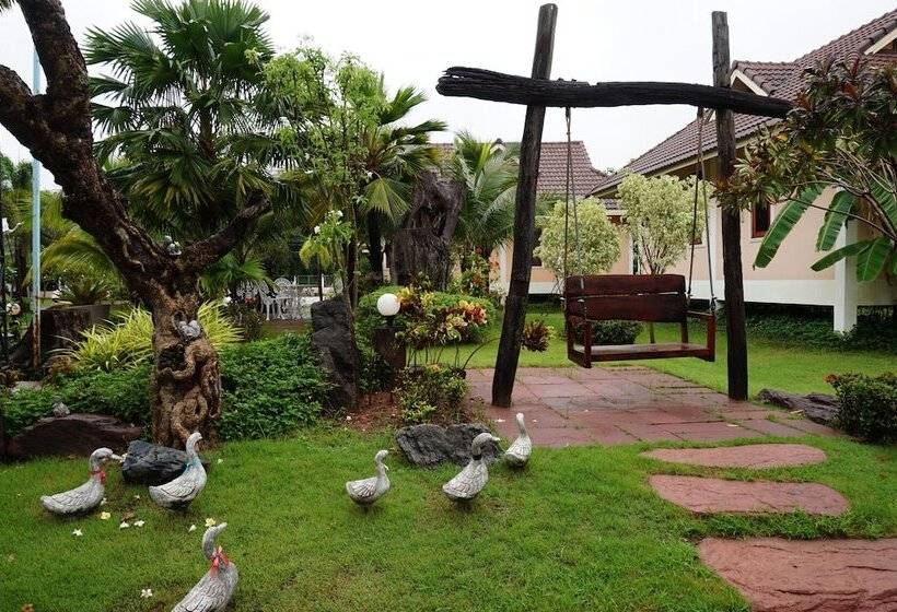 酒店 Porntip Resort