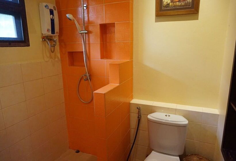 酒店 Porntip Resort