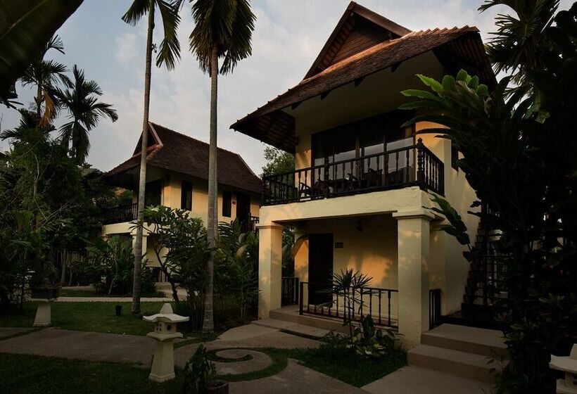 בית מלון כפרי Suwannatara Resort