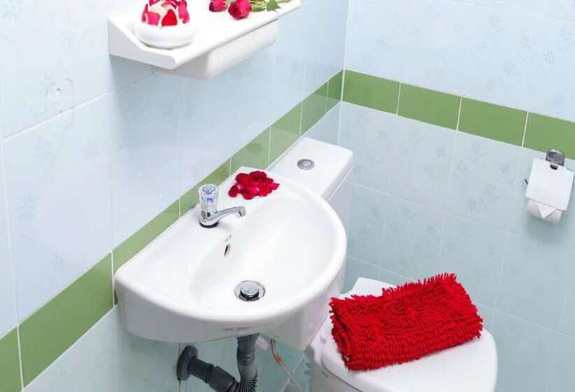 בית מלון כפרי The Garden Place Bangkok