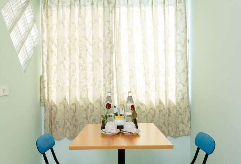 בית מלון כפרי The Garden Place Bangkok