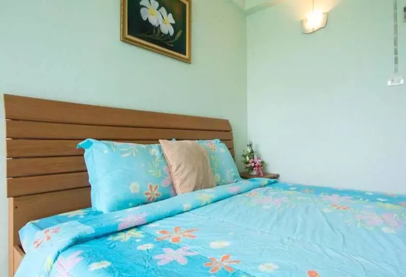 ホテル The Garden Place Bangkok