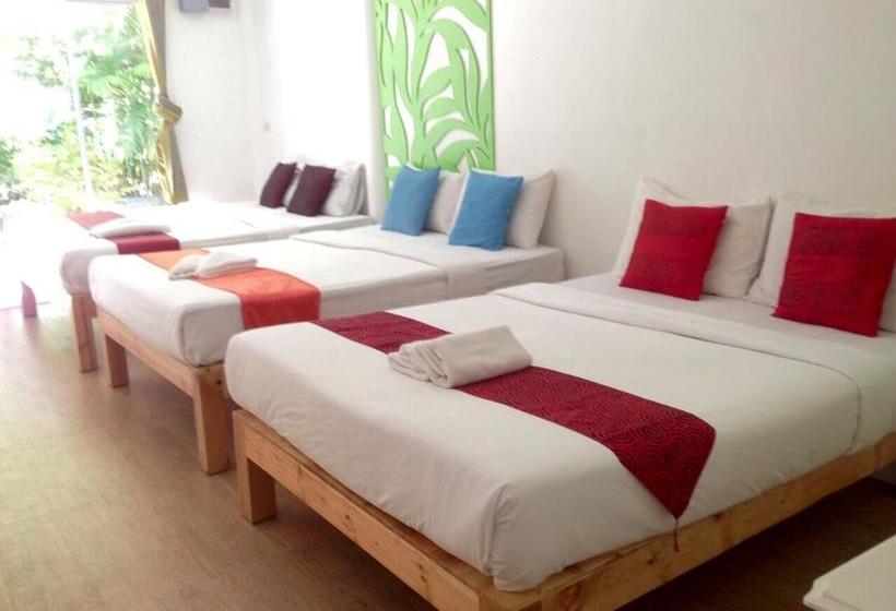 Отель Thipsamed Resort