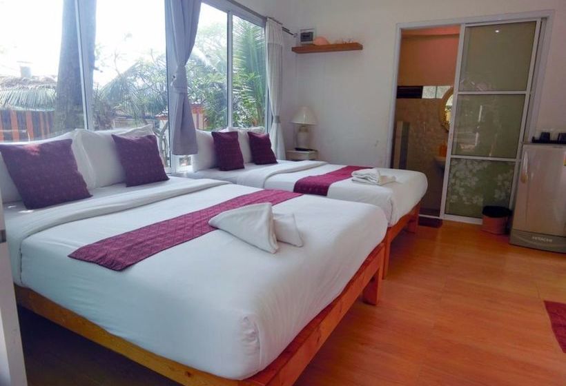 Отель Thipsamed Resort