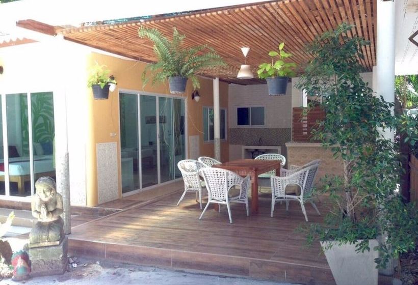 Отель Thipsamed Resort