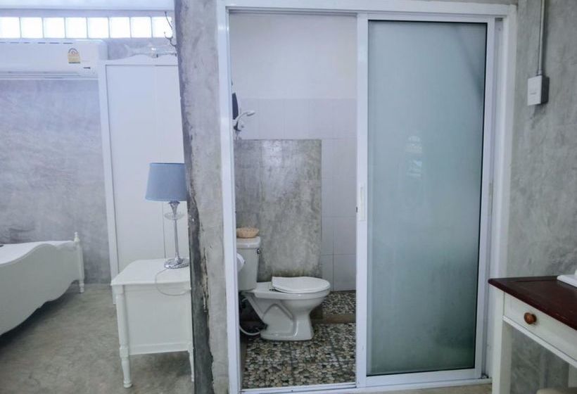 Отель Thipsamed Resort