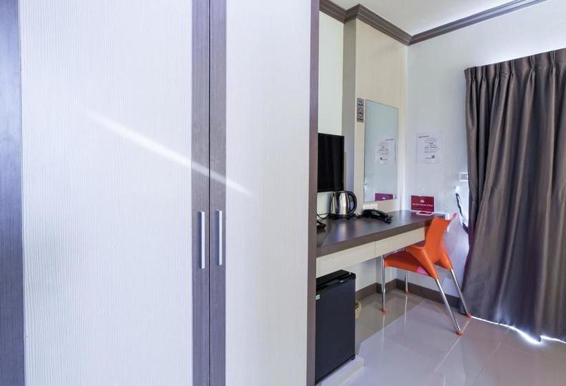 Hotel Zen Rooms Patong Soi Chuwong