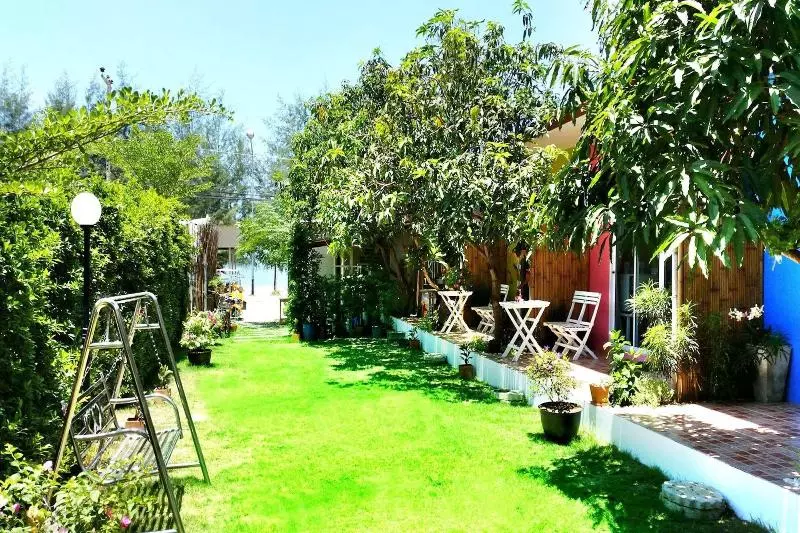 پانسیون Namaste Resort