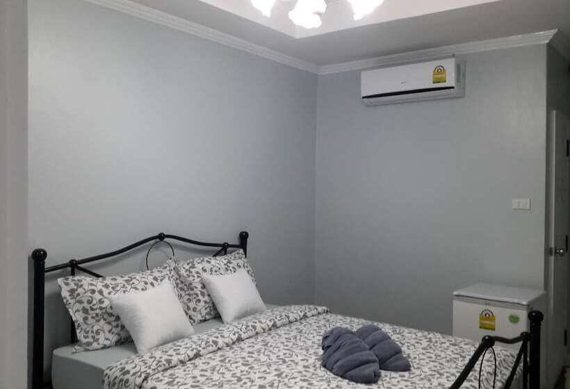 پانسیون Sky Cottage