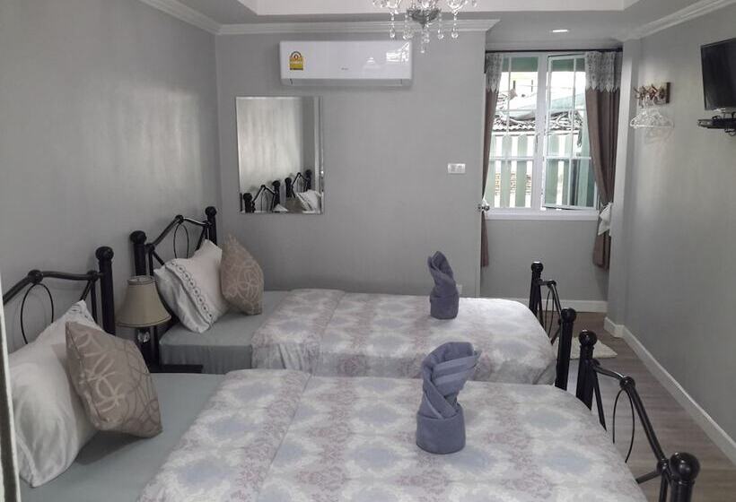 پانسیون Sky Cottage