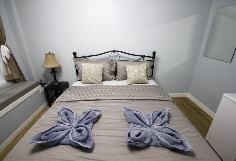 پانسیون Sky Cottage