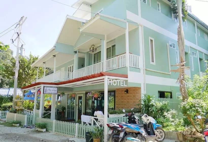 ペンション Sky Cottage