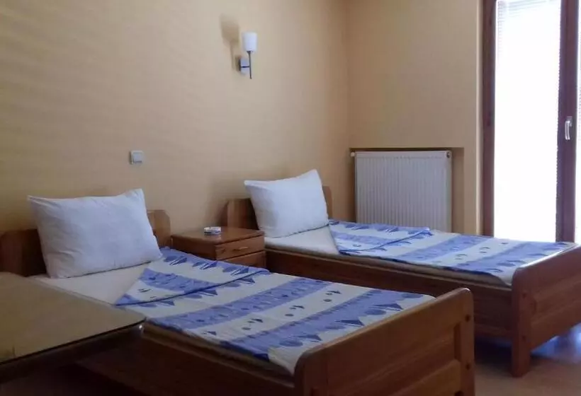 هتل B&b Boem