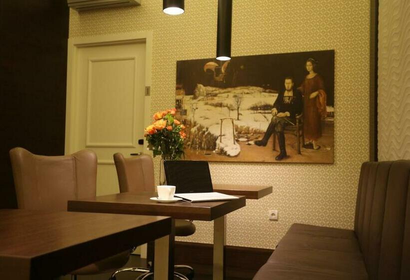 هتل Belgreat Premium Suites