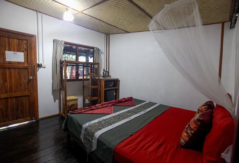 Отель Family Song Koh Lipe