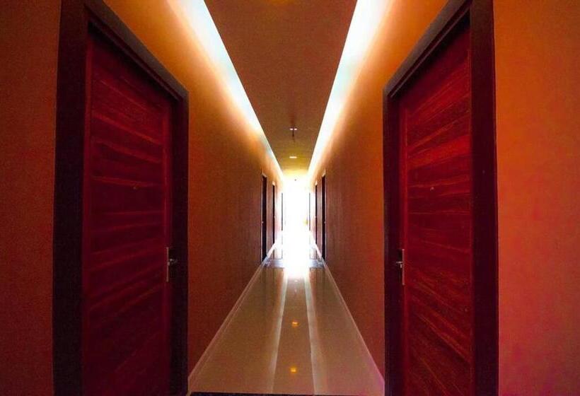 Отель Fig Boutique