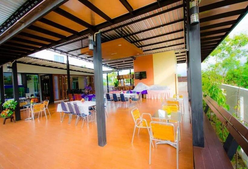 Отель Fig Boutique