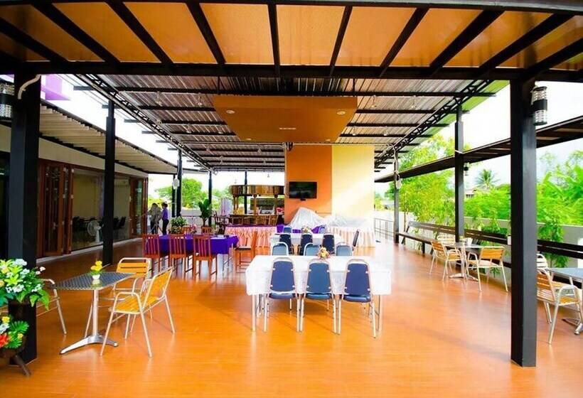 Отель Fig Boutique