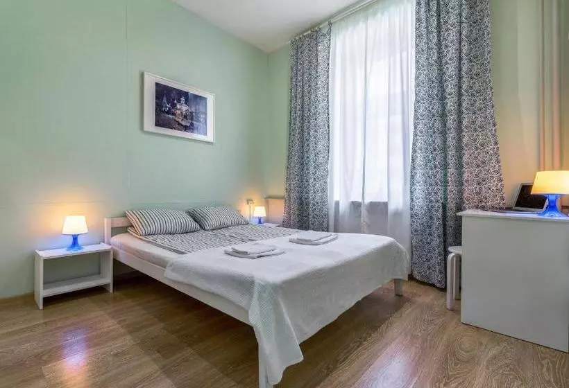 هتل Hostel Mayakovsky