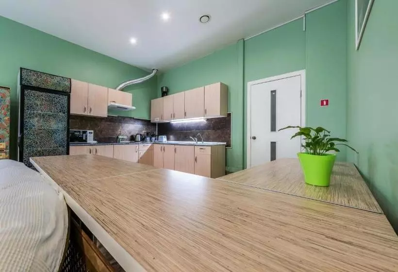هتل Hostel Mayakovsky