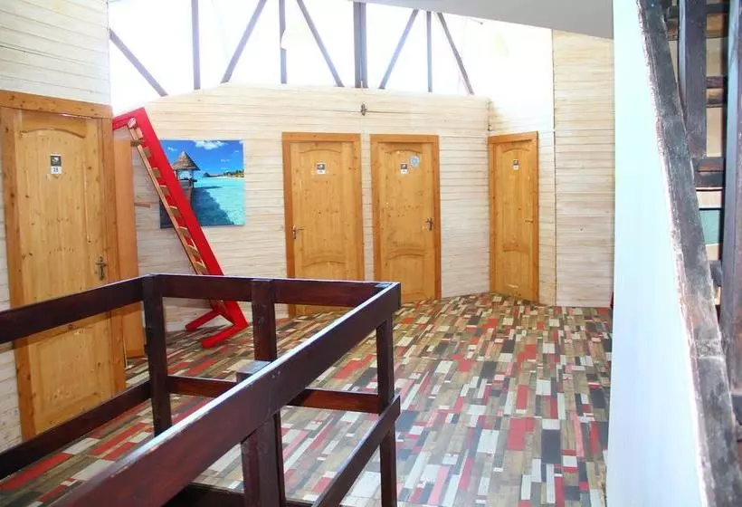 هتل Hostel Papa Na Dache