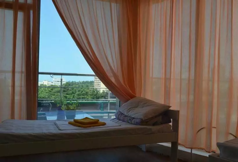 هتل Hostel Papa Na Dache