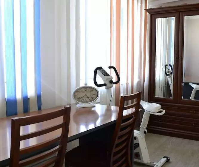 هتل Poruchik Golicin