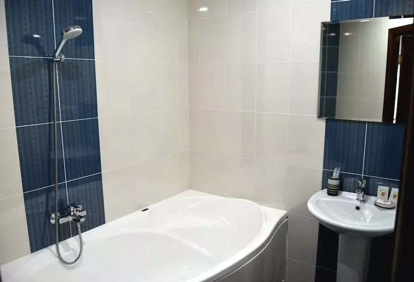 هتل Poruchik Golicin