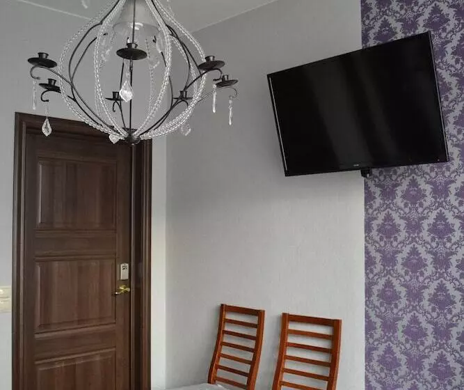 هتل Poruchik Golicin