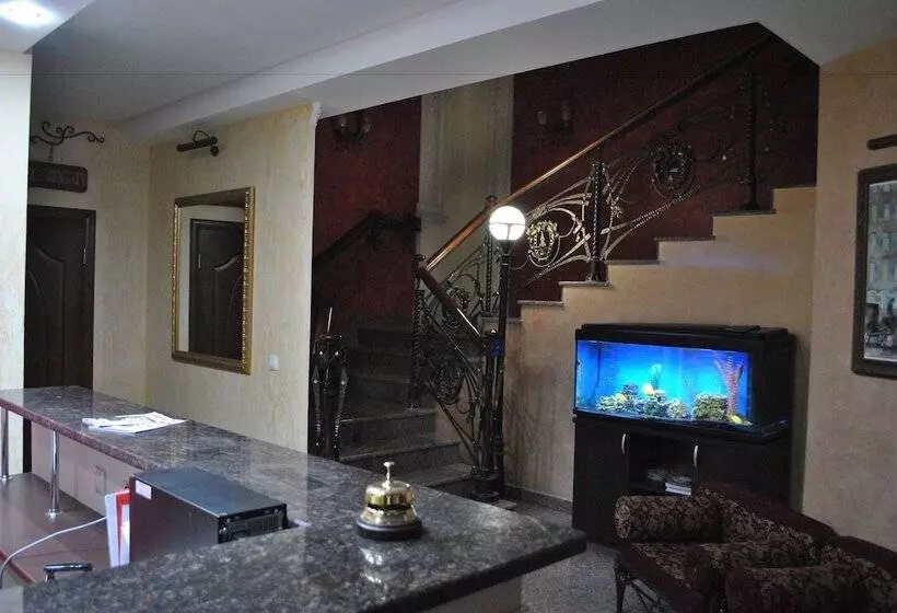 هتل Poruchik Golicin