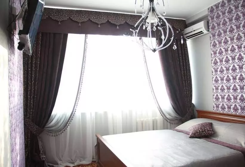 هتل Poruchik Golicin