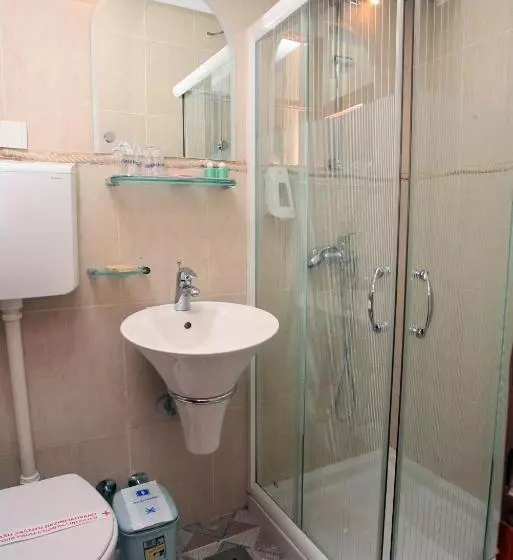 هتل Radmilovac
