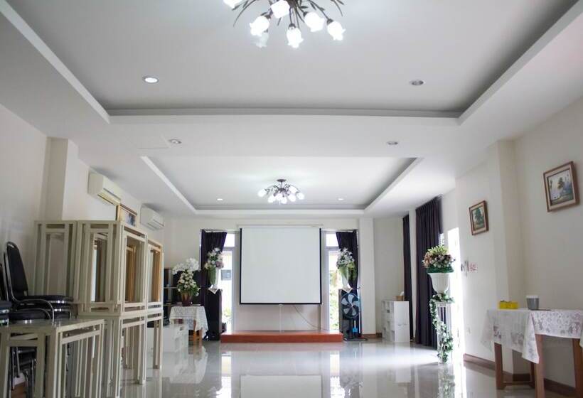 호텔 Yenjit Resort