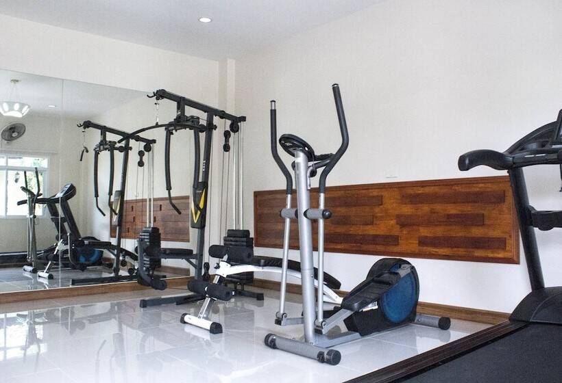 호텔 Yenjit Resort