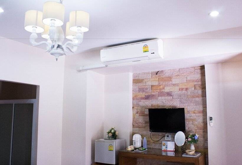 호텔 Yenjit Resort