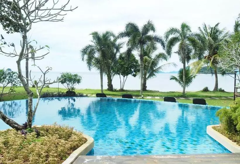 Koh Mak Resort