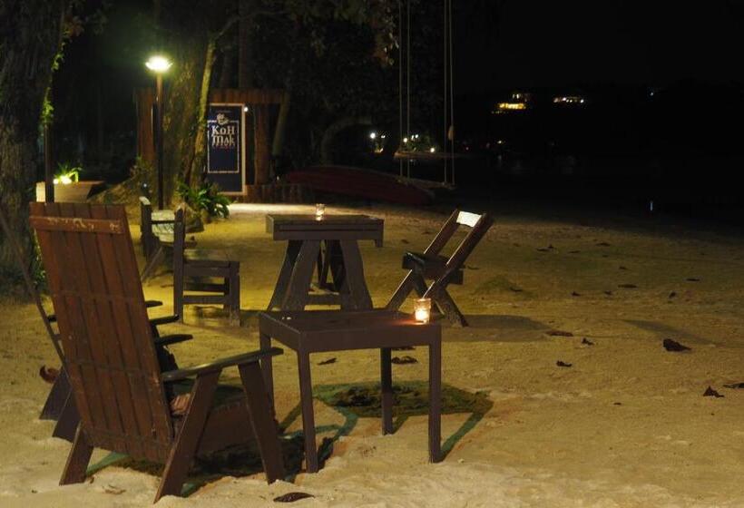 Koh Mak Resort