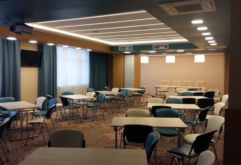 Kulibin Park Hotel & Spa