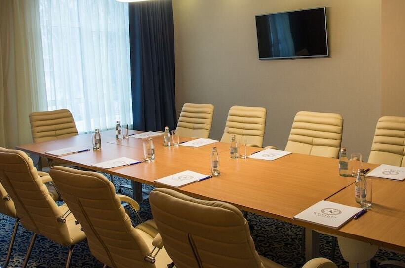 Kulibin Park Hotel & Spa