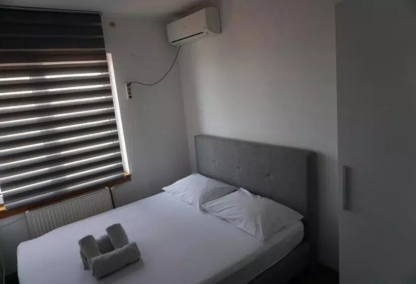 مُتل Guesthouse & Restaurant Tekovina