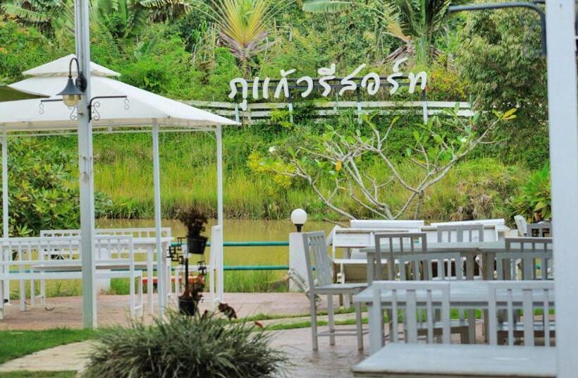 Phukaew Resort & Adventure Park