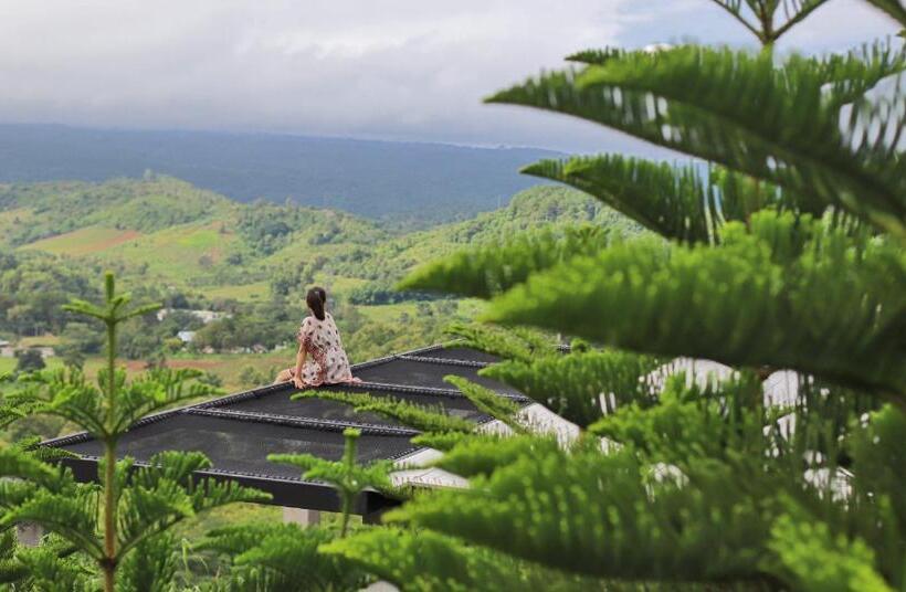 Phukaew Resort & Adventure Park