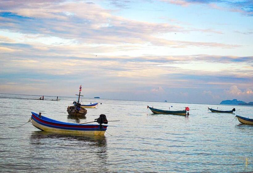 Sangjun On Beach Resort