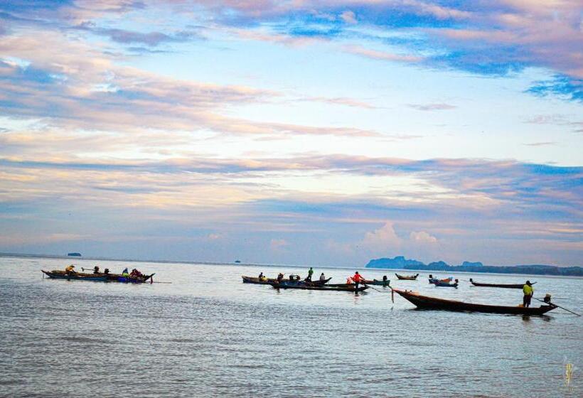 Sangjun On Beach Resort