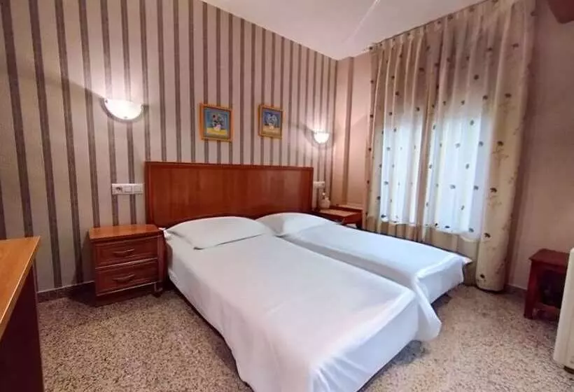 Hostelli Hospedería Puerta De La Catedral