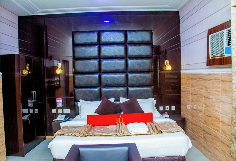 هتل Castle Majestic